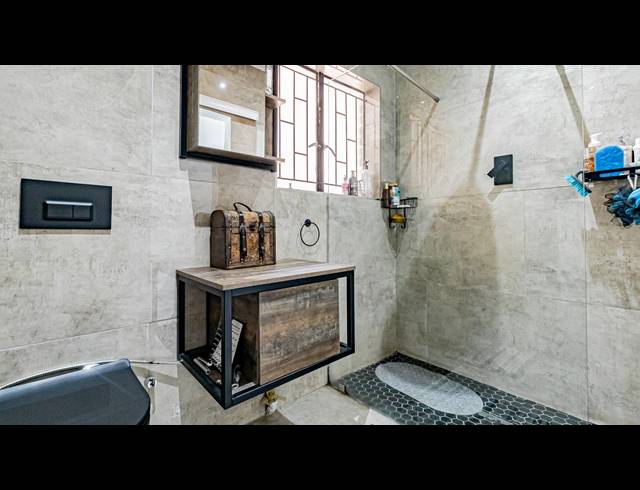 3 BEDROOM TOWNHOUSE FOR SALE IN BRACKENDOWNS